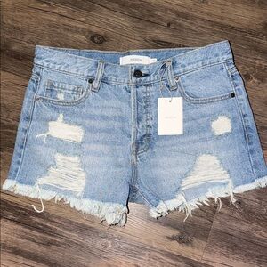 Hidden Kenzie Mid-Rise Short Medium NWT